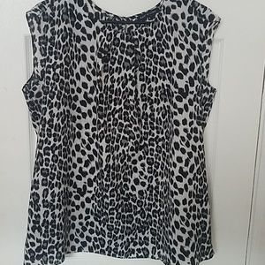 IX, Violet and Claire Top.